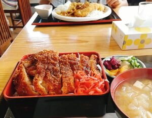 カツカレー