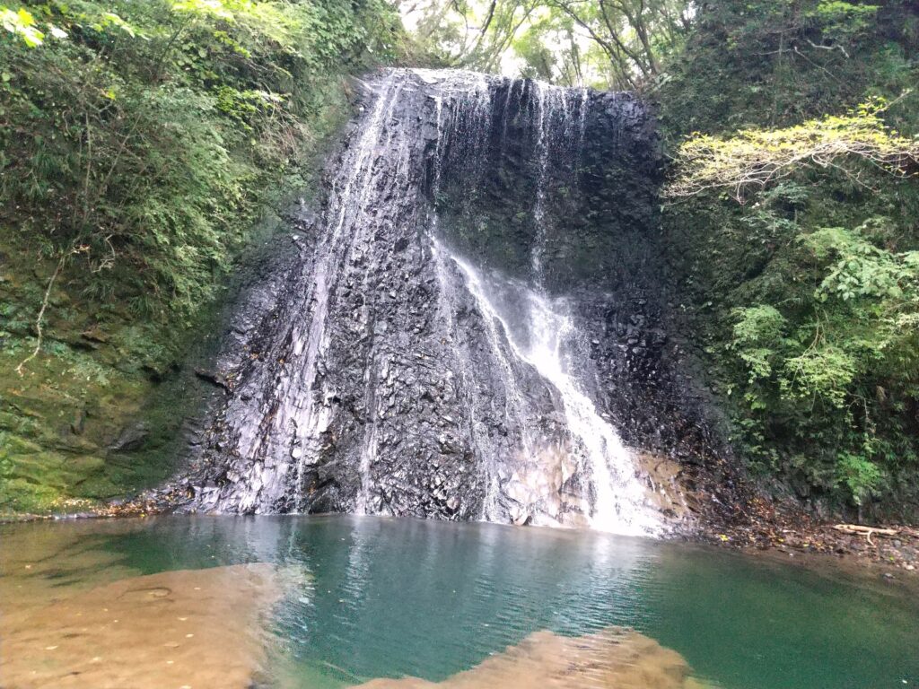 四方木不動滝